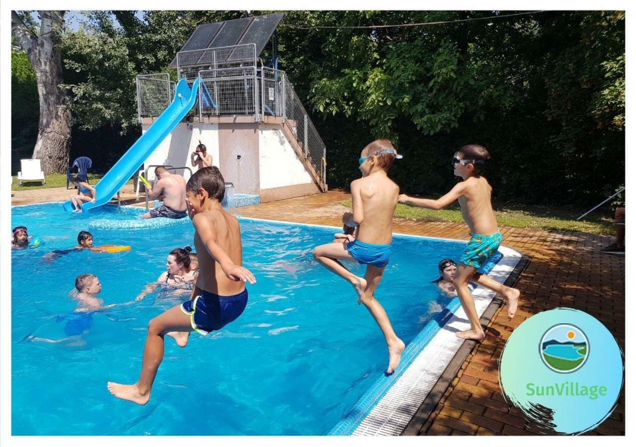 Sunvillage Camp- Mobilhazak Alsooersoen Campsite *